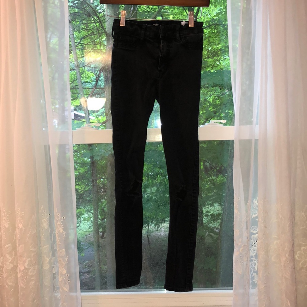 Hollister crop ripped black jeans